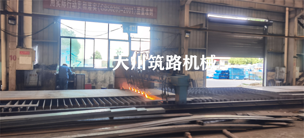 郴州大川筑路机械有限公司,湖南筑养路工程机械生产销售,湖南筑养路工程钢桥生产销售