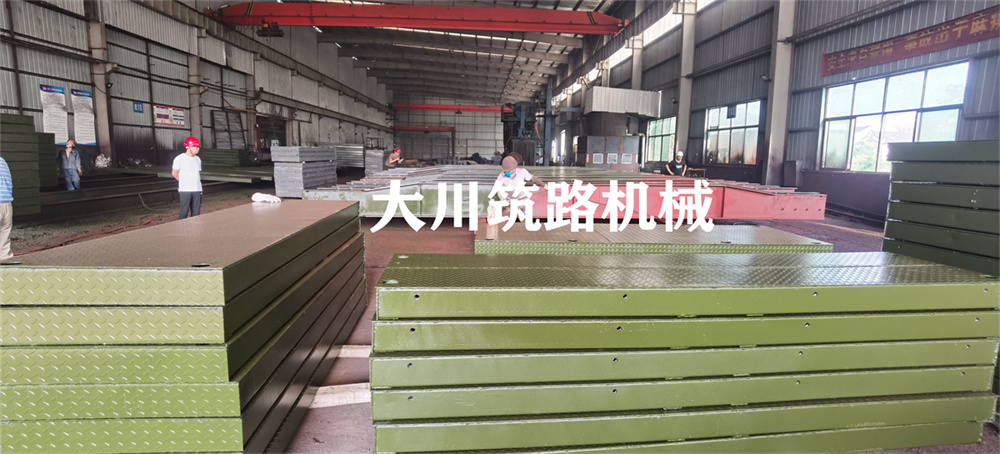 郴州大川筑路机械有限公司,湖南筑养路工程机械生产销售,湖南筑养路工程钢桥生产销售